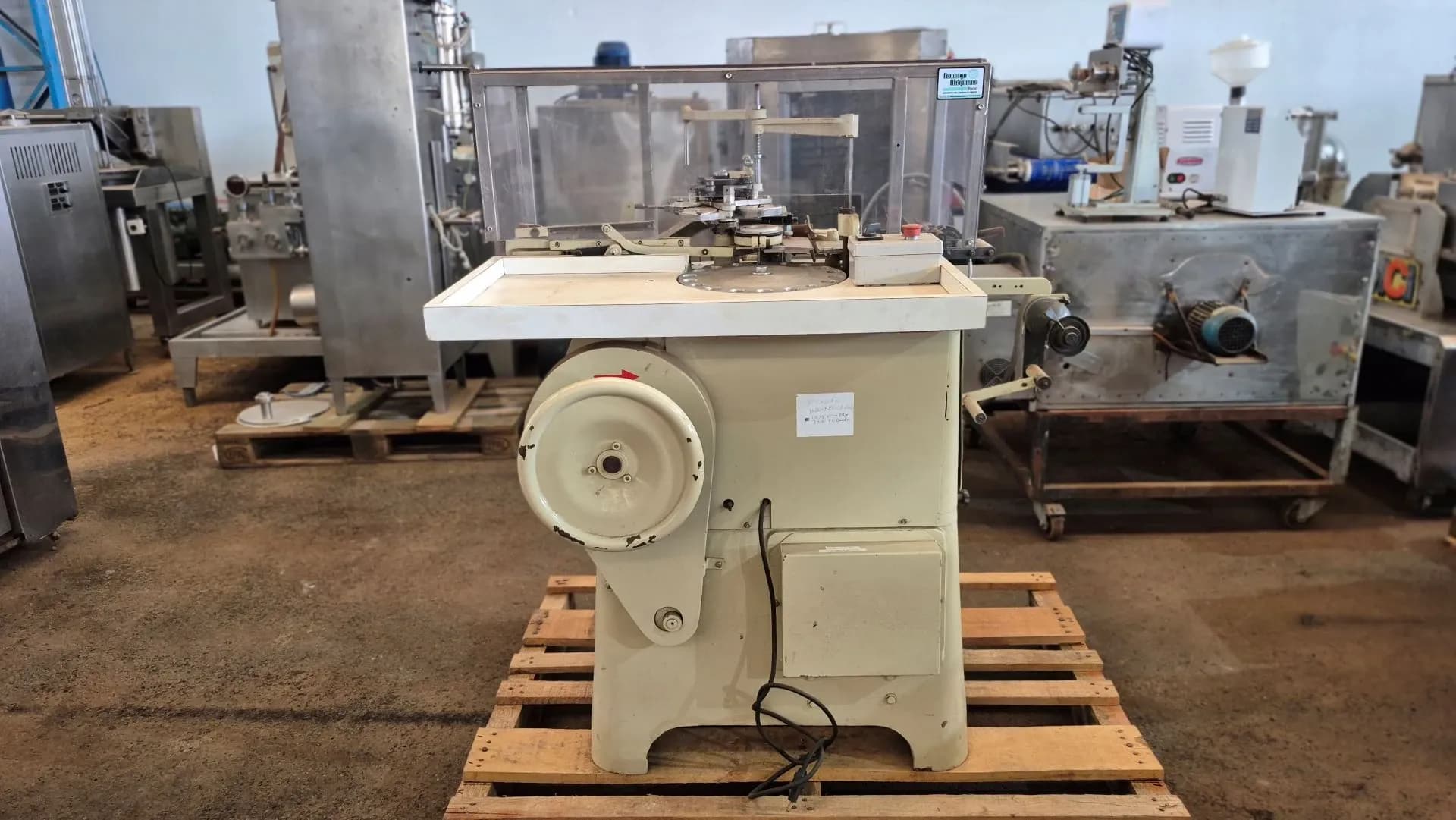 EMBALADORA DE MINI TRUFAS E BOMBONS MARCA OTTO HAENSEL