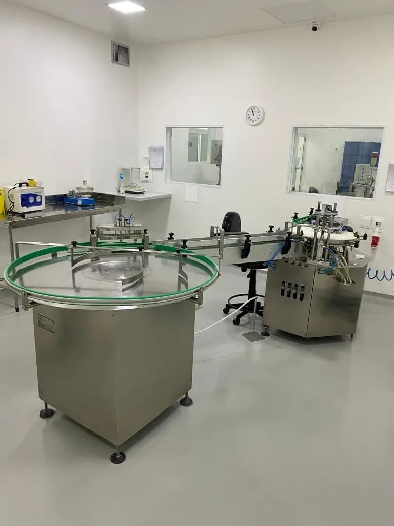 ENVASADORA ROTATIVA EM AÇO INOX 316 PARA FRASCOS MARCA NELPAS